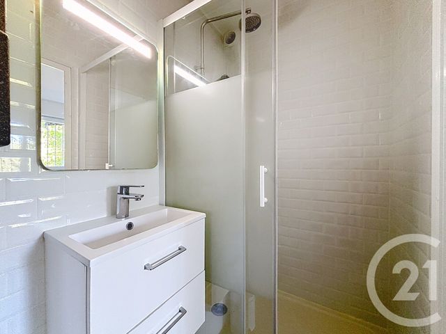 Appartement Studio meuble à vendre - 2 pièces - 30.0 m2 - MONTPELLIER - 34 - LANGUEDOC-ROUSSILLON - Century 21 Granié Immobilier