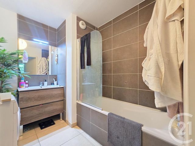 Afficher la photo en grand Appartement F2 à vendre - 2 pièces - 40.41 m2 - MONTPELLIER - 34 - LANGUEDOC-ROUSSILLON - Century 21 Granié Immobilier