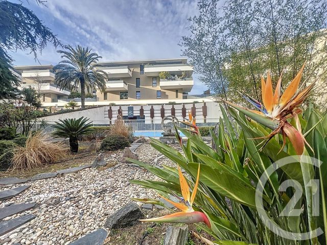 Appartement F3 à vendre - 3 pièces - 58.73 m2 - JUVIGNAC - 34 - LANGUEDOC-ROUSSILLON - Century 21 Granié Immobilier