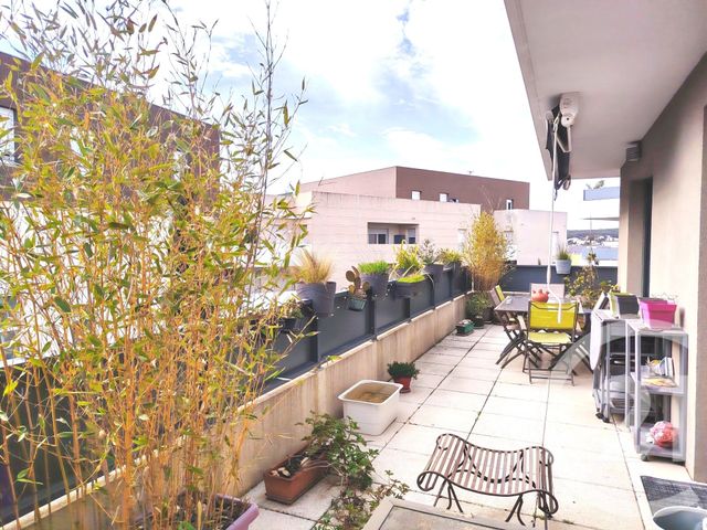 Appartement F3 à vendre - 3 pièces - 58.73 m2 - JUVIGNAC - 34 - LANGUEDOC-ROUSSILLON - Century 21 Granié Immobilier