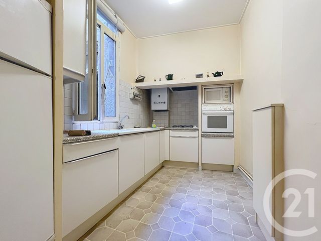 Afficher la photo en grand Appartement F2 à vendre - 5 pièces - 89.0 m2 - MONTPELLIER - 34 - LANGUEDOC-ROUSSILLON - Century 21 Granié Immobilier