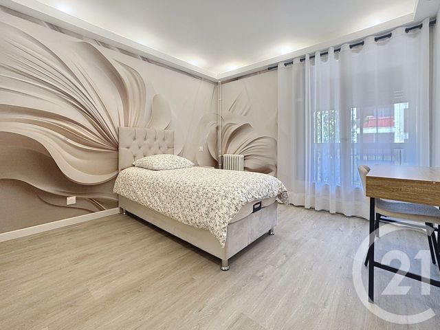 Afficher la photo en grand Appartement F4 à vendre - 4 pièces - 71.1 m2 - MONTPELLIER - 34 - LANGUEDOC-ROUSSILLON - Century 21 Granié Immobilier