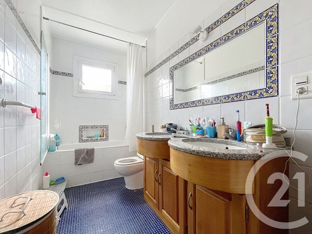 maison à vendre - 8 pièces - 212.0 m2 - MONTPELLIER - 34 - LANGUEDOC-ROUSSILLON - Century 21 Granié Immobilier