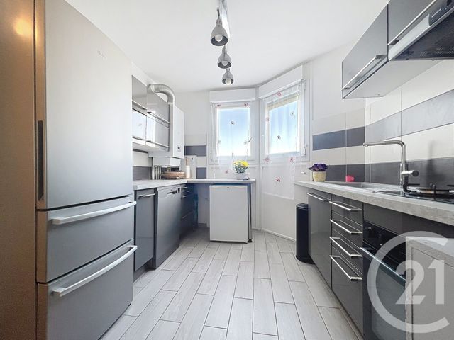Afficher la photo en grand Appartement F5 à vendre - 5 pièces - 111.82 m2 - MONTPELLIER - 34 - LANGUEDOC-ROUSSILLON - Century 21 Granié Immobilier