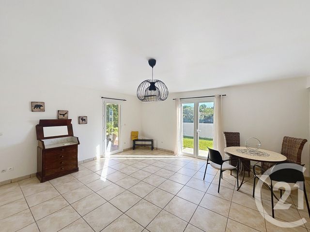 Afficher la photo en grand maison à vendre - 6 pièces - 216.0 m2 - PLAISSAN - 34 - LANGUEDOC-ROUSSILLON - Century 21 Granié Immobilier