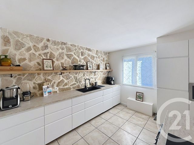 Afficher la photo en grand maison à vendre - 6 pièces - 216.0 m2 - PLAISSAN - 34 - LANGUEDOC-ROUSSILLON - Century 21 Granié Immobilier