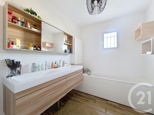 Afficher la photo en grand maison à vendre - 6 pièces - 216.0 m2 - PLAISSAN - 34 - LANGUEDOC-ROUSSILLON - Century 21 Granié Immobilier