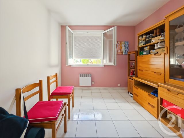 Appartement F4 à vendre - 4 pièces - 74.29 m2 - MONTPELLIER - 34 - LANGUEDOC-ROUSSILLON - Century 21 Granié Immobilier
