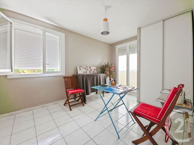 Appartement F4 à vendre - 4 pièces - 74.29 m2 - MONTPELLIER - 34 - LANGUEDOC-ROUSSILLON - Century 21 Granié Immobilier