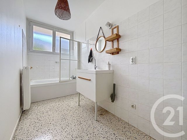 Appartement F2 à vendre - 2 pièces - 53.29 m2 - MONTPELLIER - 34 - LANGUEDOC-ROUSSILLON - Century 21 Granié Immobilier