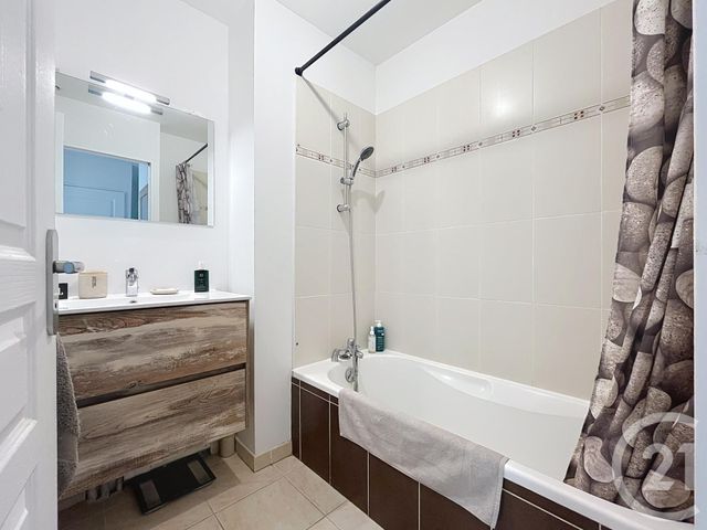 maison à vendre - 4 pièces - 85.0 m2 - JUVIGNAC - 34 - LANGUEDOC-ROUSSILLON - Century 21 Granié Immobilier