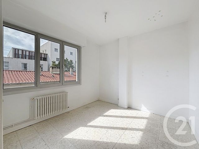 Appartement F4 à vendre - 5 pièces - 106.0 m2 - MONTPELLIER - 34 - LANGUEDOC-ROUSSILLON - Century 21 Granié Immobilier