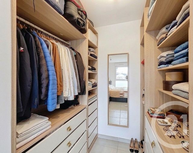 Appartement F3 à vendre - 3 pièces - 63.0 m2 - PIGNAN - 34 - LANGUEDOC-ROUSSILLON - Century 21 Granié Immobilier