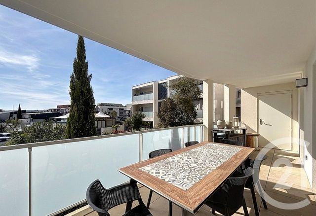 Appartement F3 à vendre - 3 pièces - 63.0 m2 - PIGNAN - 34 - LANGUEDOC-ROUSSILLON - Century 21 Granié Immobilier