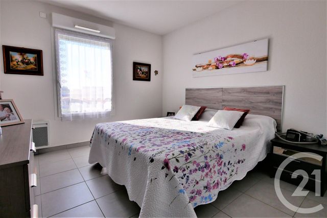 Appartement F3 à vendre - 3 pièces - 57.4 m2 - ST JEAN DE VEDAS - 34 - LANGUEDOC-ROUSSILLON - Century 21 Granié Immobilier