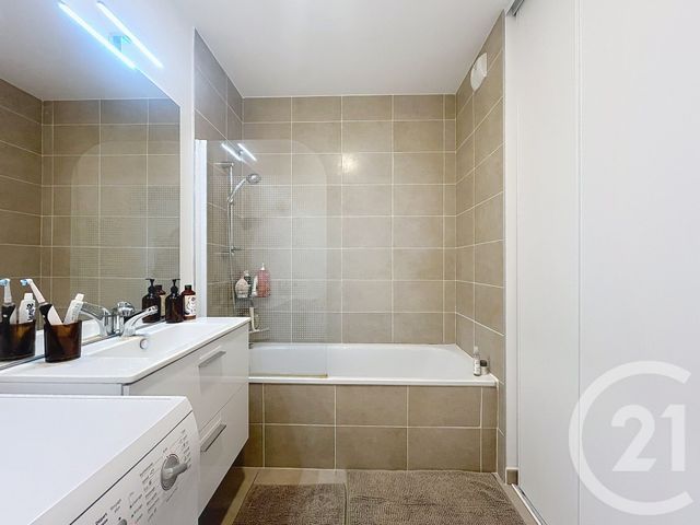 Appartement Ff4 à vendre - 3 pièces - 80.0 m2 - MONTPELLIER - 34 - LANGUEDOC-ROUSSILLON - Century 21 Granié Immobilier