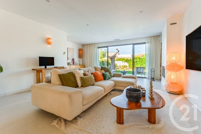 maison à vendre - 5 pièces - 160.0 m2 - PIGNAN - 34 - LANGUEDOC-ROUSSILLON - Century 21 Granié Immobilier