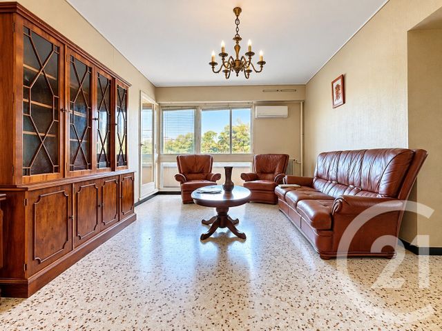 Appartement Ff5 à vendre - 5 pièces - 98.1 m2 - MONTPELLIER - 34 - LANGUEDOC-ROUSSILLON - Century 21 Granié Immobilier