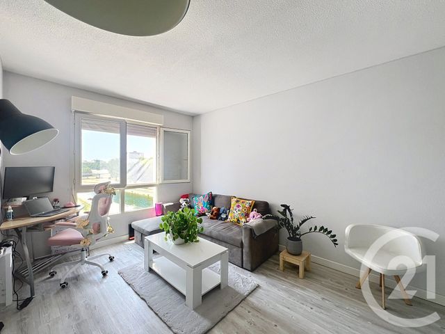Afficher la photo en grand Appartement F2 à vendre - 2 pièces - 49.31 m2 - MONTPELLIER - 34 - LANGUEDOC-ROUSSILLON - Century 21 Granié Immobilier