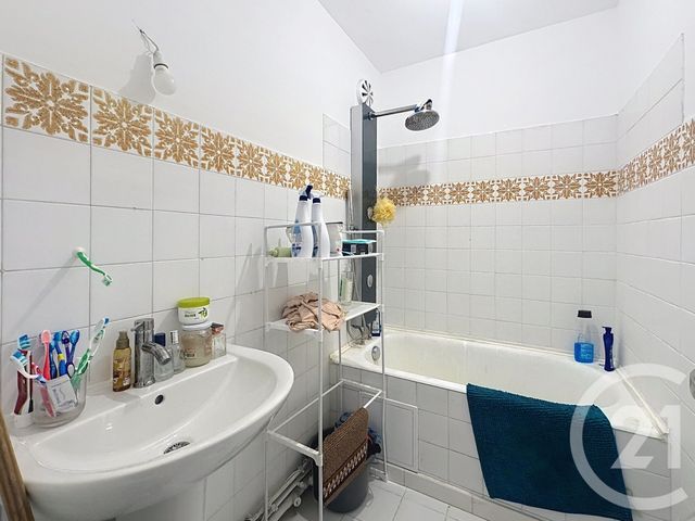 Appartement T3 à vendre - 3 pièces - 69.81 m2 - MONTPELLIER - 34 - LANGUEDOC-ROUSSILLON - Century 21 Granié Immobilier