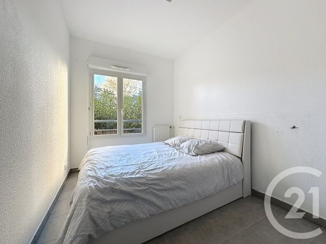 Appartement T2 à vendre - 2 pièces - 36.61 m2 - JUVIGNAC - 34 - LANGUEDOC-ROUSSILLON - Century 21 Granié Immobilier