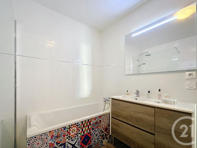 Appartement Duplex à vendre - 4 pièces - 93.18 m2 - MONTPELLIER - 34 - LANGUEDOC-ROUSSILLON - Century 21 Granié Immobilier