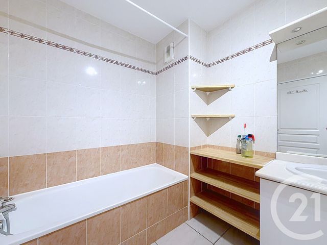 Appartement T4 à vendre - 4 pièces - 92.06 m2 - MONTPELLIER - 34 - LANGUEDOC-ROUSSILLON - Century 21 Granié Immobilier