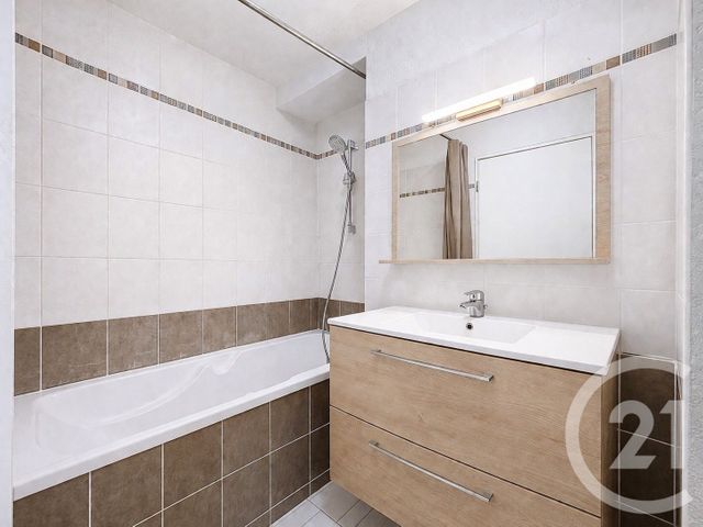 Appartement F3 à vendre - 3 pièces - 66.83 m2 - MONTPELLIER - 34 - LANGUEDOC-ROUSSILLON - Century 21 Granié Immobilier