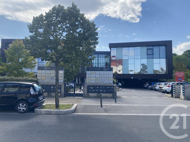 Afficher la photo en grand entreprise à louer - 8.5 m2 - MONTPELLIER - 34 - LANGUEDOC-ROUSSILLON - Century 21 Granié Immobilier