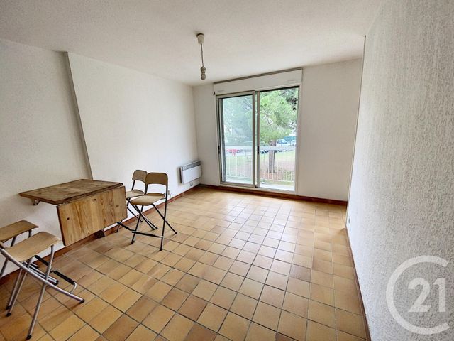 Appartement F1 à louer - 1 pièce - 30.0 m2 - MONTPELLIER - 34 - LANGUEDOC-ROUSSILLON - Century 21 Granié Immobilier