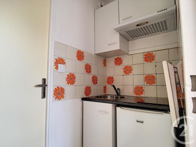 Appartement F1 à louer - 1 pièce - 21.0 m2 - MONTPELLIER - 34 - LANGUEDOC-ROUSSILLON - Century 21 Granié Immobilier
