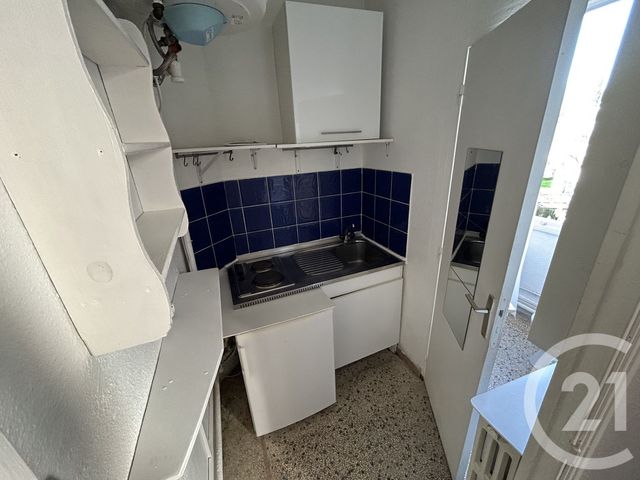 Afficher la photo en grand Appartement Studio à louer - 1 pièce - 22.0 m2 - MONTPELLIER - 34 - LANGUEDOC-ROUSSILLON - Century 21 Granié Immobilier