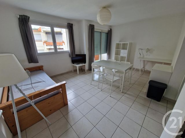 Appartement F2 à louer - 2 pièces - 38.3 m2 - MONTPELLIER - 34 - LANGUEDOC-ROUSSILLON - Century 21 Granié Immobilier