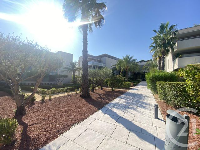 Appartement F2 à louer - 2 pièces - 47.0 m2 - LATTES - 34 - LANGUEDOC-ROUSSILLON - Century 21 Granié Immobilier