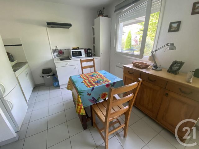 Appartement F1 à louer - 1 pièce - 34.0 m2 - MONTPELLIER - 34 - LANGUEDOC-ROUSSILLON - Century 21 Granié Immobilier