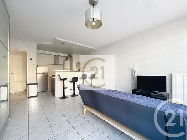 Appartement F1 à louer - 1 pièce - 39.0 m2 - MONTPELLIER - 34 - LANGUEDOC-ROUSSILLON - Century 21 Granié Immobilier