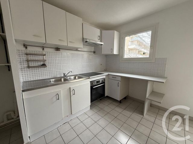 Appartement F2 à louer - 2 pièces - 48.7 m2 - MONTPELLIER - 34 - LANGUEDOC-ROUSSILLON - Century 21 Granié Immobilier