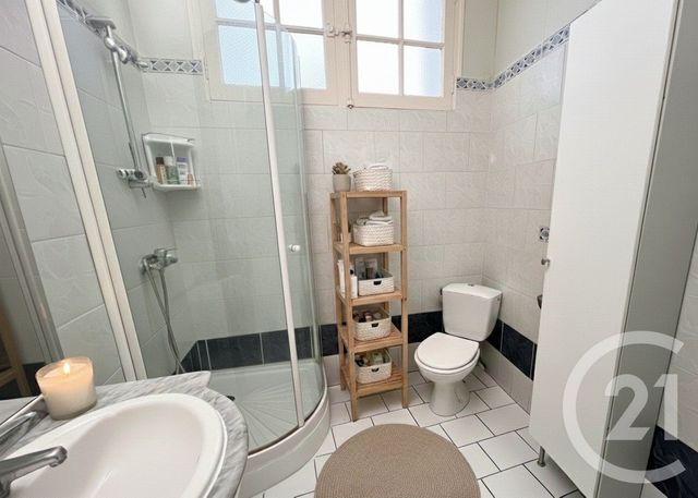 Appartement F2 à louer - 2 pièces - 47.0 m2 - MONTPELLIER - 34 - LANGUEDOC-ROUSSILLON - Century 21 Granié Immobilier