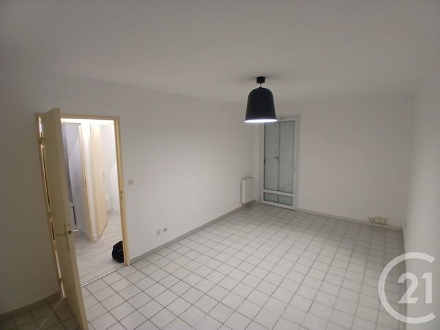 Appartement F1 à louer - 1 pièce - 29.6 m2 - MONTPELLIER - 34 - LANGUEDOC-ROUSSILLON - Century 21 Granié Immobilier