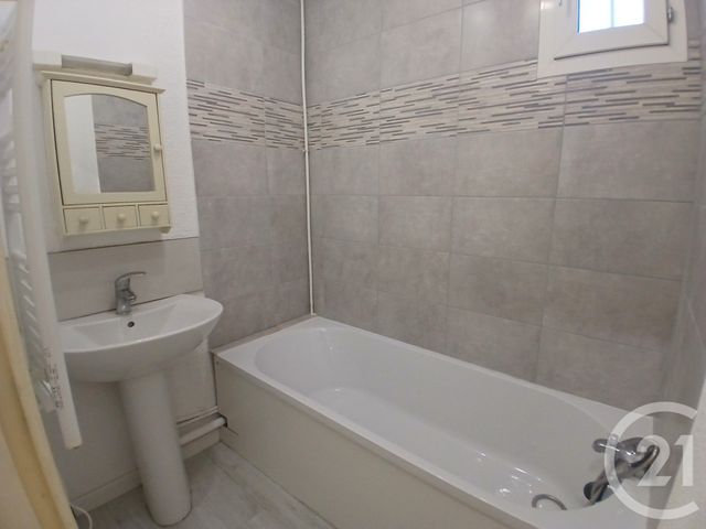 Appartement F1 à louer - 1 pièce - 29.6 m2 - MONTPELLIER - 34 - LANGUEDOC-ROUSSILLON - Century 21 Granié Immobilier