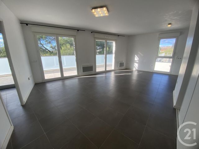 Appartement F2 à louer - 2 pièces - 52.4 m2 - MONTPELLIER - 34 - LANGUEDOC-ROUSSILLON - Century 21 Granié Immobilier