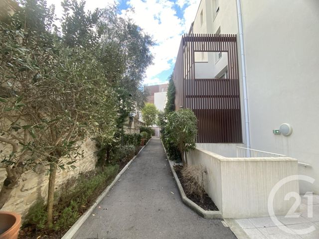 Appartement F2 à louer - 2 pièces - 52.4 m2 - MONTPELLIER - 34 - LANGUEDOC-ROUSSILLON - Century 21 Granié Immobilier