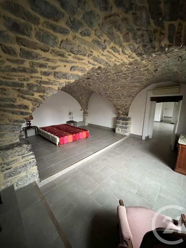 Appartement Loft à louer - 3 pièces - 70.95 m2 - ST GELY DU FESC - 34 - LANGUEDOC-ROUSSILLON - Century 21 Granié Immobilier