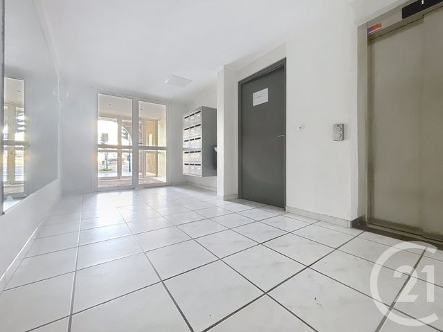 Appartement F2 à louer - 2 pièces - 43.0 m2 - MONTPELLIER - 34 - LANGUEDOC-ROUSSILLON - Century 21 Granié Immobilier