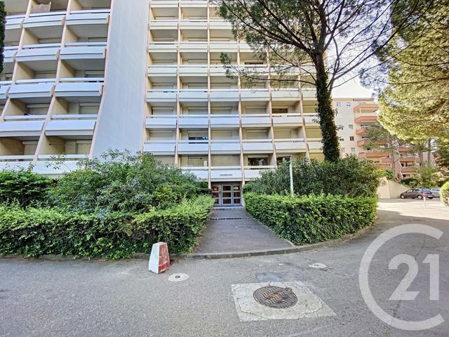 Appartement F1 à louer - 1 pièce - 18.0 m2 - MONTPELLIER - 34 - LANGUEDOC-ROUSSILLON - Century 21 Granié Immobilier
