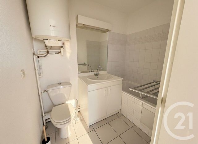 Appartement F1 à louer - 1 pièce - 22.0 m2 - GRABELS - 34 - LANGUEDOC-ROUSSILLON - Century 21 Granié Immobilier