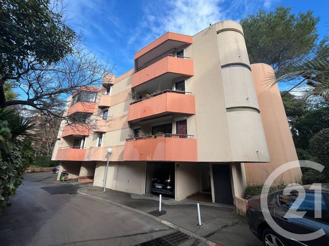 Appartement F5 à louer - 5 pièces - 98.0 m2 - MONTPELLIER - 34 - LANGUEDOC-ROUSSILLON - Century 21 Granié Immobilier
