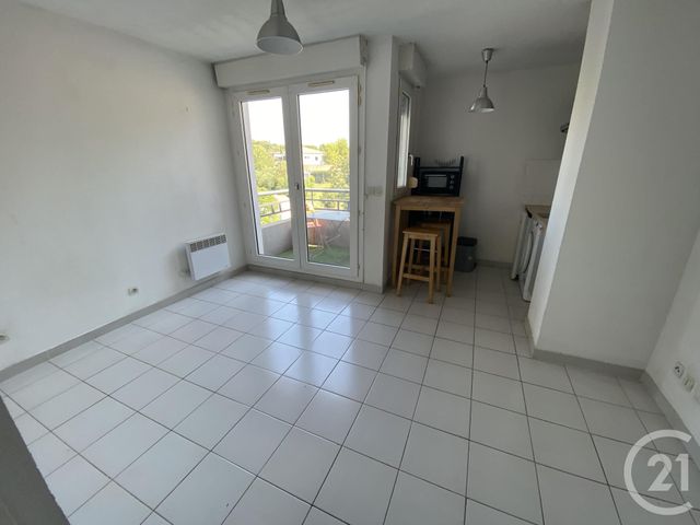Appartement Studio à louer - 1 pièce - 19.14 m2 - GRABELS - 34 - LANGUEDOC-ROUSSILLON - Century 21 Granié Immobilier