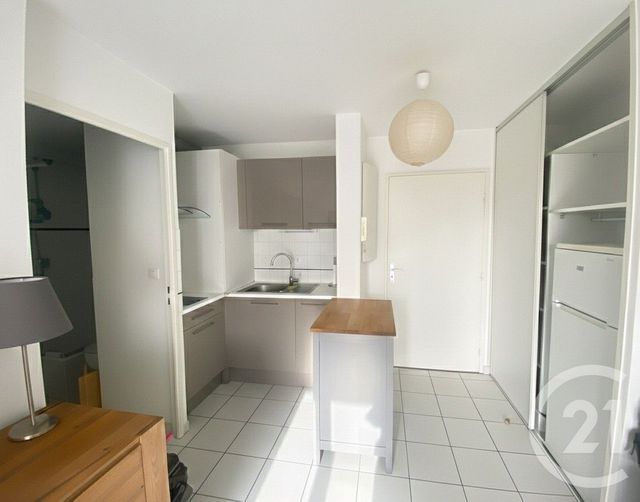 Appartement F2 à louer - 2 pièces - 30.0 m2 - MONTPELLIER - 34 - LANGUEDOC-ROUSSILLON - Century 21 Granié Immobilier