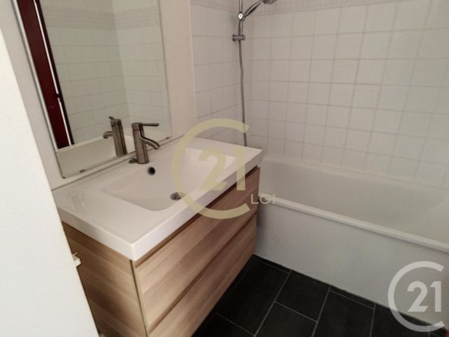 Appartement Studio à louer - 1 pièce - 28.0 m2 - MONTPELLIER - 34 - LANGUEDOC-ROUSSILLON - Century 21 Granié Immobilier